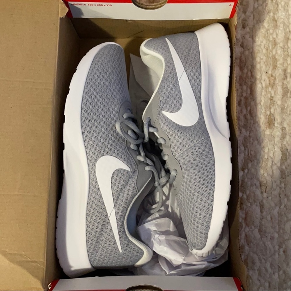 COPY - NEW ✨ Grey NIKE Tanjun Sneakers